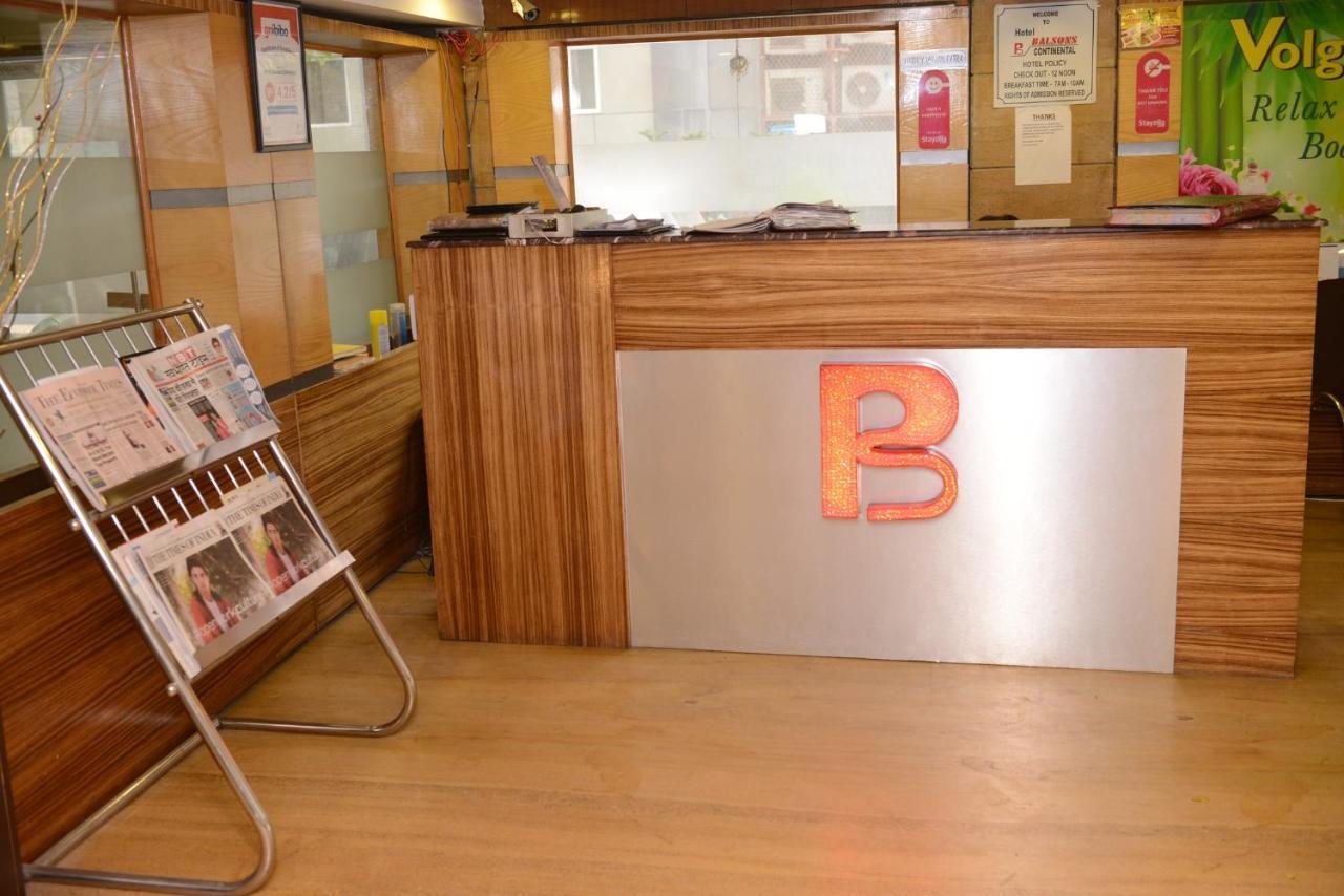 Hotel Balsons Continental Ню Делхи Екстериор снимка